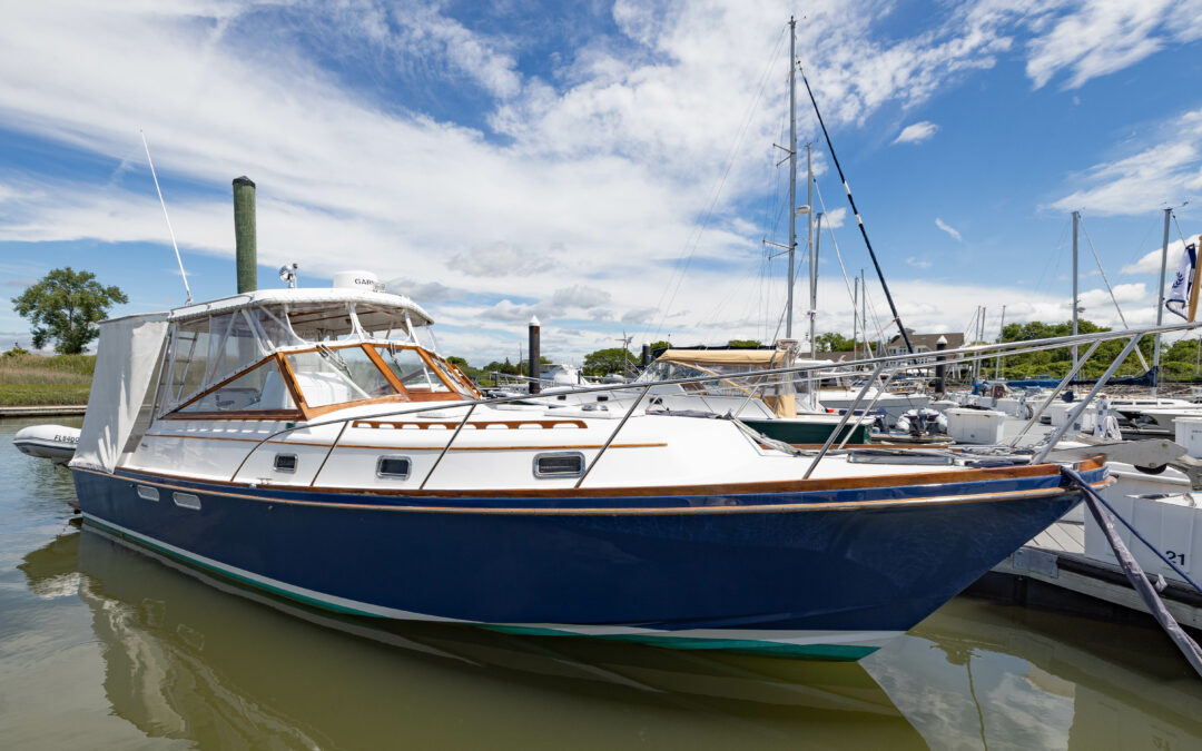 1990 Little Harbor 34 Express Direct Drive