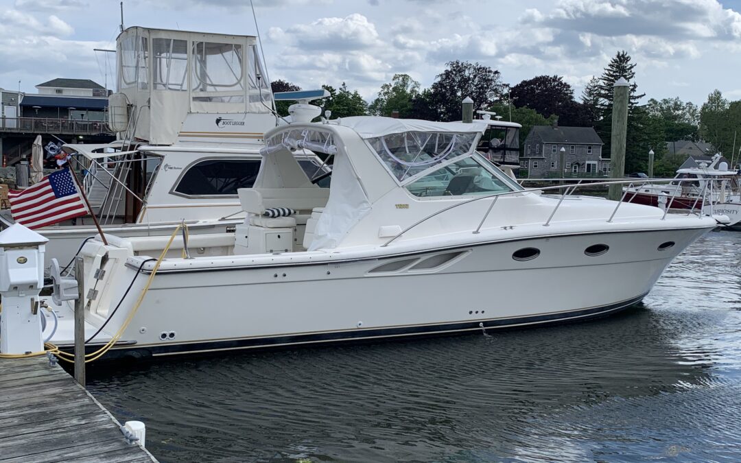 1998 TIARA 3500 Open